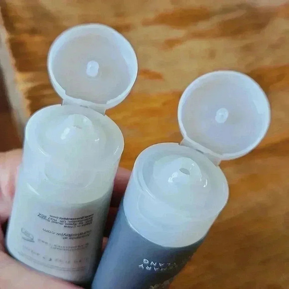 Aromatherapy Associates Body Wash Shampoo Body Wash 1.35 oz. - Picture 8 of 8